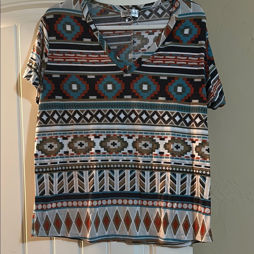 Vneck tee